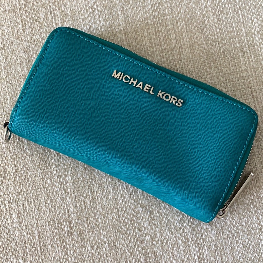 Michael Kors emerald green wallet